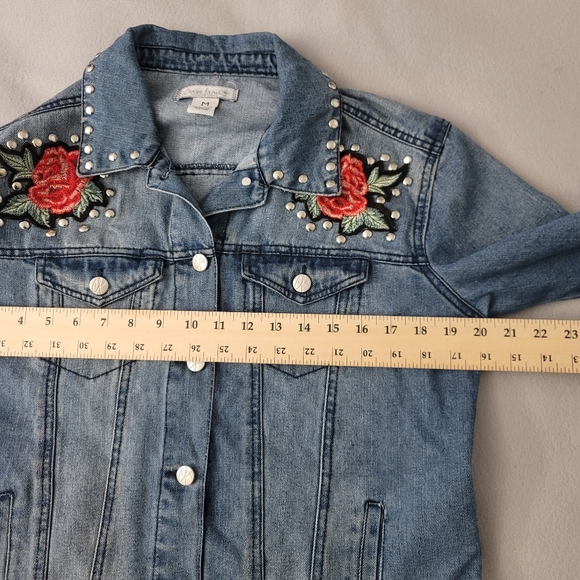 Crave Fame Womens Jean Jacket Blue Buttons Pockets Collar Embellished Studded M - Picture 9 of 10